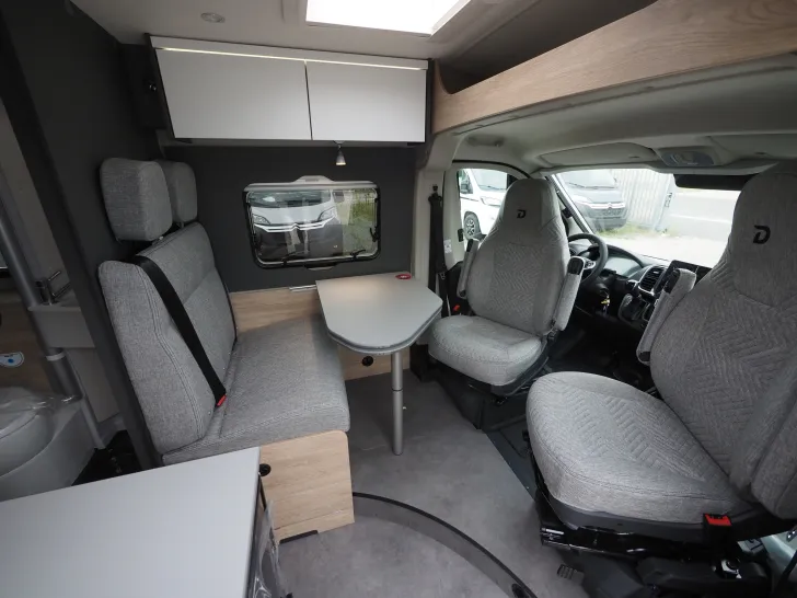 Fahrzeugbild Dethleffs Globetrail 640 ES, Autom., 95-Jahre-Paket, uvm! #7