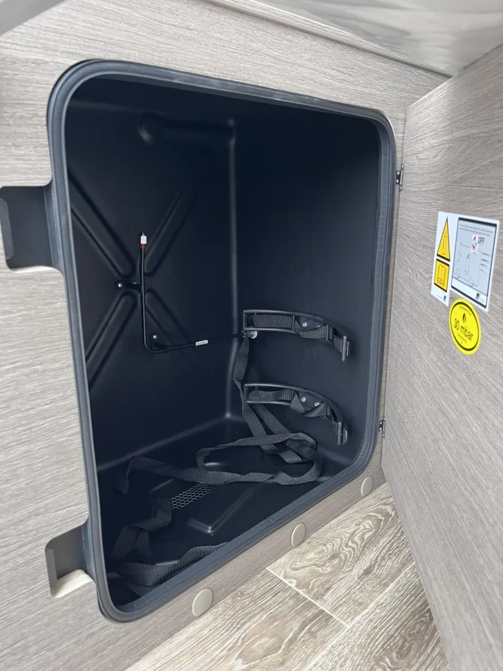 Fahrzeugbild Pössl Roadcruiser Revolution, Zusatzbett, Isofix #31