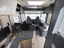 Fahrzeugbild Laika KOSMO H 1319 #11