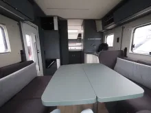 Fahrzeugbild Laika KOSMO L 412 DS #6