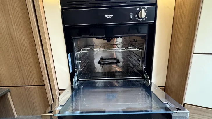 Fahrzeugbild Malibu T 410 DB *Navi*Solar*Sat*Dachklima* #13