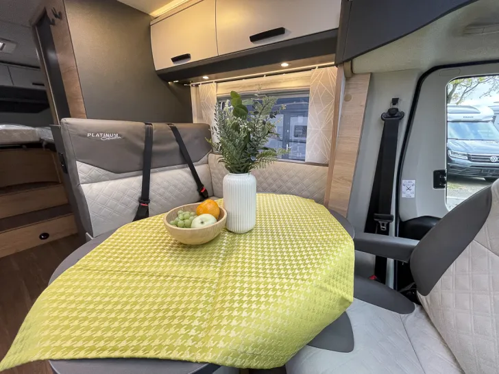 Fahrzeugbild Knaus L!VE/LIVE TI 650 MEG PLATINUM *Safety-Paket* #20