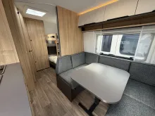 Fahrzeugbild Fendt Apero Activ 560 SKM Lagerfahrzeug Mod. 27! #10