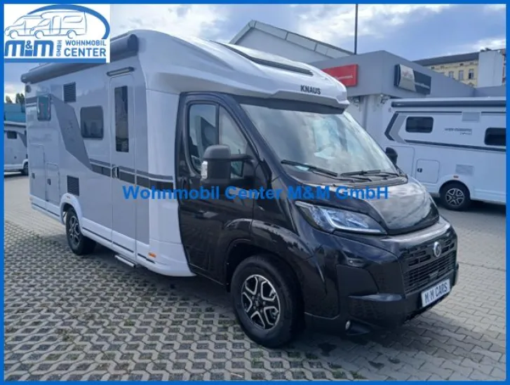 Fahrzeugbild Knaus LIVE WAVE 650 MEG 2026 Black Selection #1