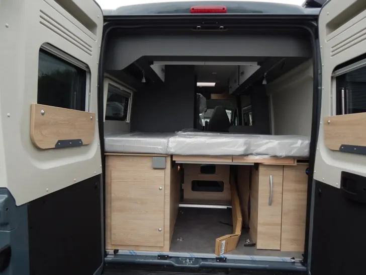 Fahrzeugbild Dethleffs Globetrail 600 DS Fiat Aufstelldach #7