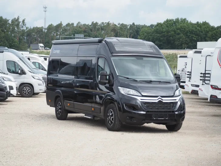 Fahrzeugbild Clever Runner, Skyroof, AHK, 5G, Markise, Navi, umv! #2