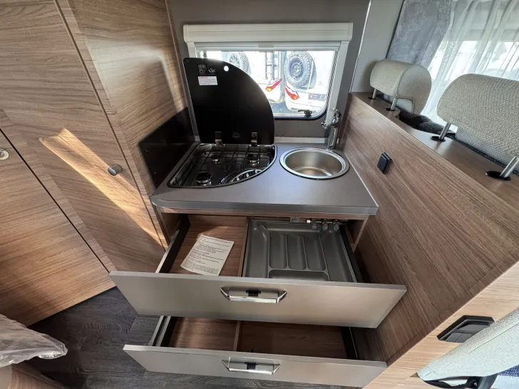 Fahrzeugbild Weinsberg CaraSuite 650 MF *TV- Smart-Paket*ACC*Hubbett* #12
