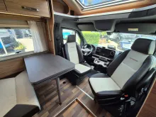 Fahrzeugbild Weinsberg CaraCompact Suite 640 MEG MB EDITION [PEPPER] #16