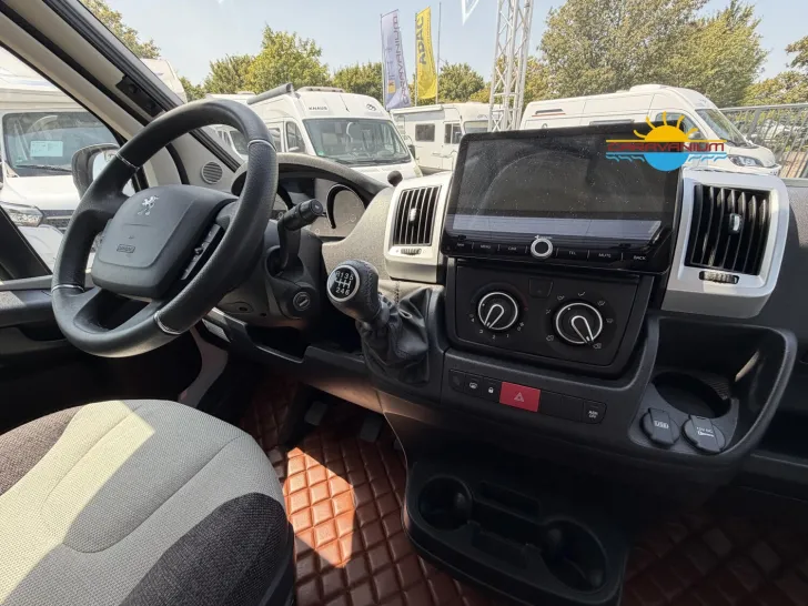 Fahrzeugbild Weinsberg CaraSuite 650 MF*SOLAR*NAVI*LUFTFEDERUNG* KLIMA #24