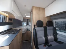 Fahrzeugbild Clever Spirit 600, Maxi/Autom., D+E, Design-Paket #8