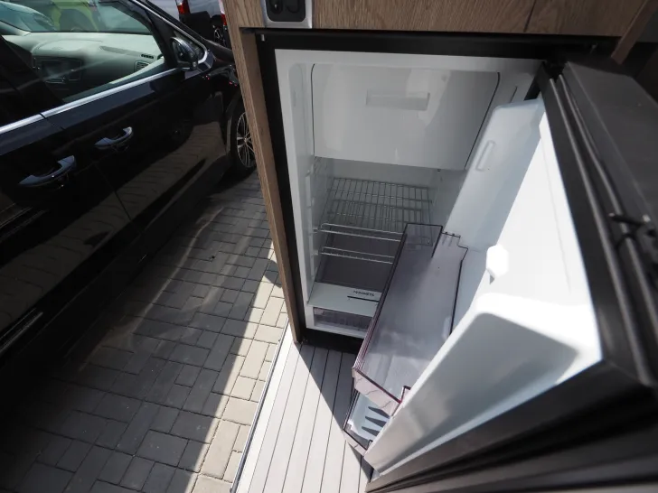 Fahrzeugbild Clever Spirit 600, Maxi/Autom., D+E, Design-Paket #10