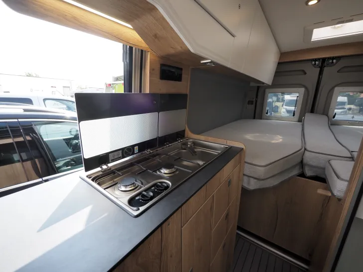 Fahrzeugbild Clever Spirit 600, Maxi/Autom., D+E, Design-Paket #11