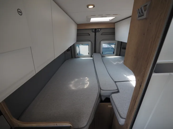 Fahrzeugbild Clever Spirit 600, Maxi/Autom., D+E, Design-Paket #14