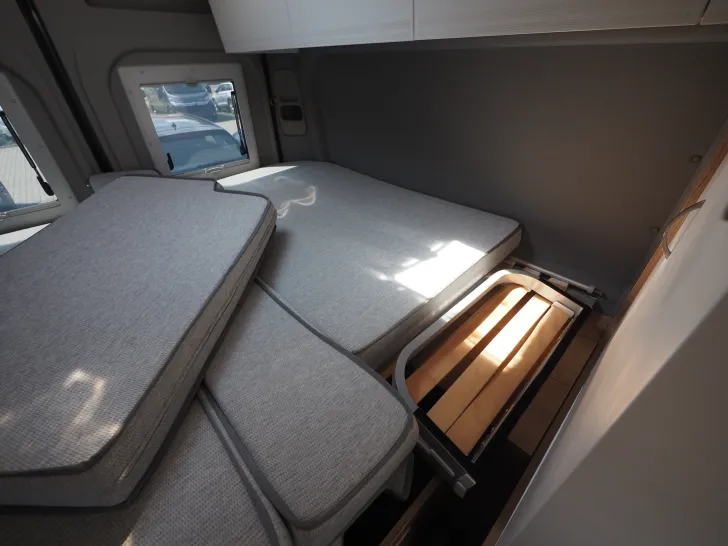 Fahrzeugbild Clever Spirit 600, Maxi/Autom., D+E, Design-Paket #19