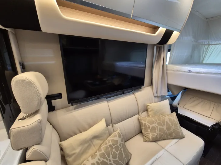 Fahrzeugbild Concorde Liner 1090 GIO Silver | BAR  | 920 Ah Lith. #20