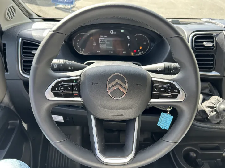 Fahrzeugbild Pössl Roadcruiser Revolution, Zusatzbetten, Isofix #11