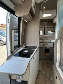 Fahrzeugbild Pössl Roadcruiser Revolution, Zusatzbetten, Isofix #20