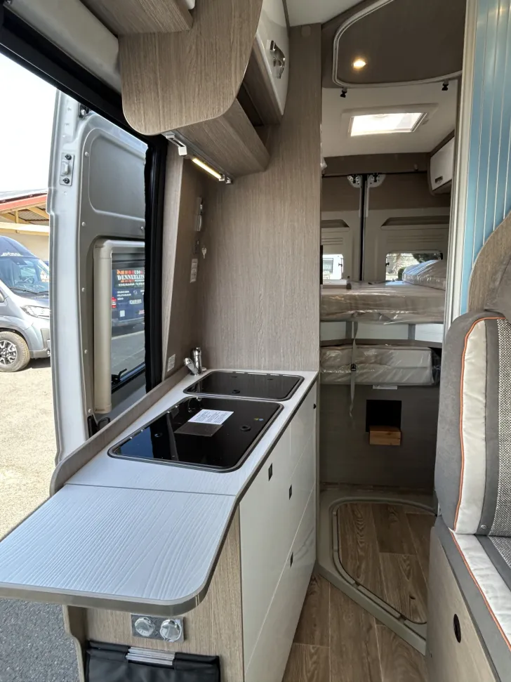 Fahrzeugbild Pössl Roadcruiser Revolution, Zusatzbetten, Isofix #20