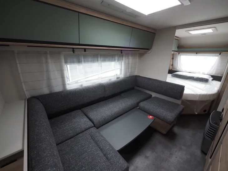 Fahrzeugbild Dethleffs Camper 560 FMK, Rahmenf., neues Modell ! #8