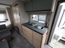 Fahrzeugbild Dethleffs Camper 560 FMK, Rahmenf., neues Modell ! #9