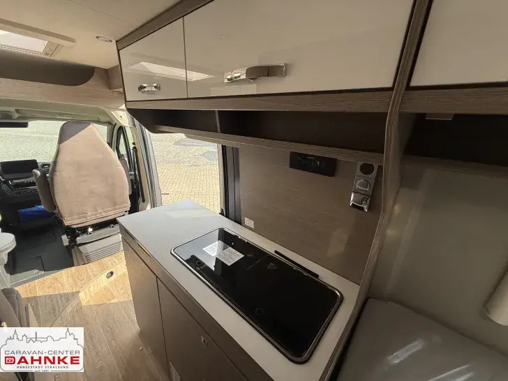 Fahrzeugbild Pössl D-Line 2WIN S Plus Automatik, Dieselheizung #15