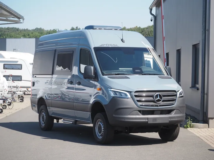 Fahrzeugbild Pössl Roadstar XT, Mercedes 4x4, Winterpaket #2