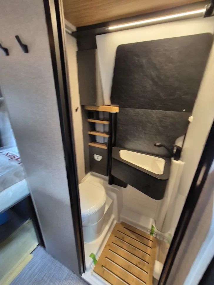 Fahrzeugbild Hymer Redwood 601 Trail #22