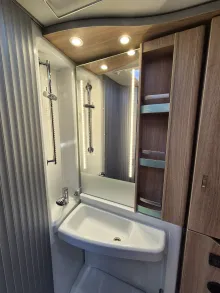 Fahrzeugbild Knaus SKY TI 650 MEG -IC Line- #26