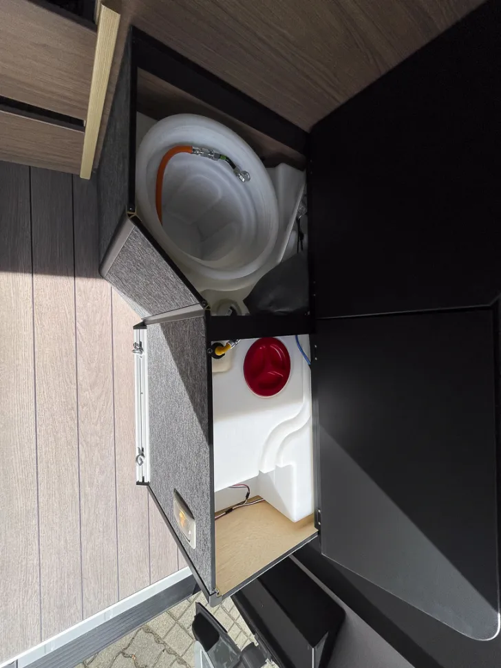 Fahrzeugbild Knaus BOXLIFE 600 MQ *Navi*Kamera*Aufstelldach* #12