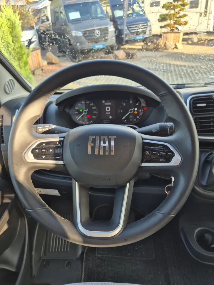 Fahrzeugbild Carado T338 pro+ #9