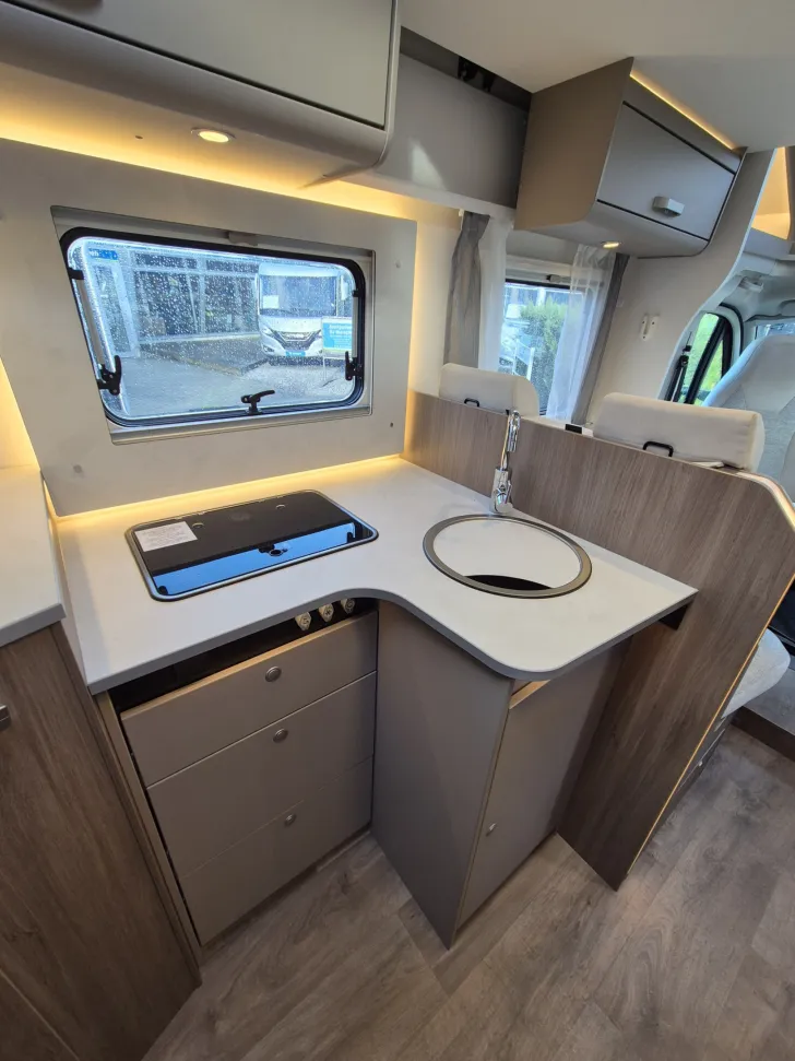 Fahrzeugbild Carado T338 pro+ #22