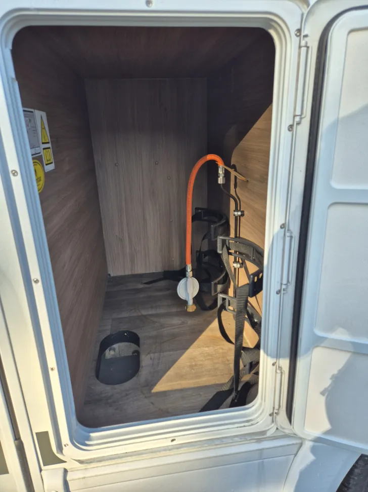 Fahrzeugbild Carado T338 pro+ #41