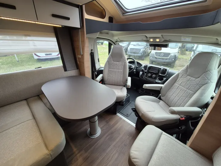 Fahrzeugbild Knaus L!VE / LIVE Wave 650 MEG *Black-Selection* #25
