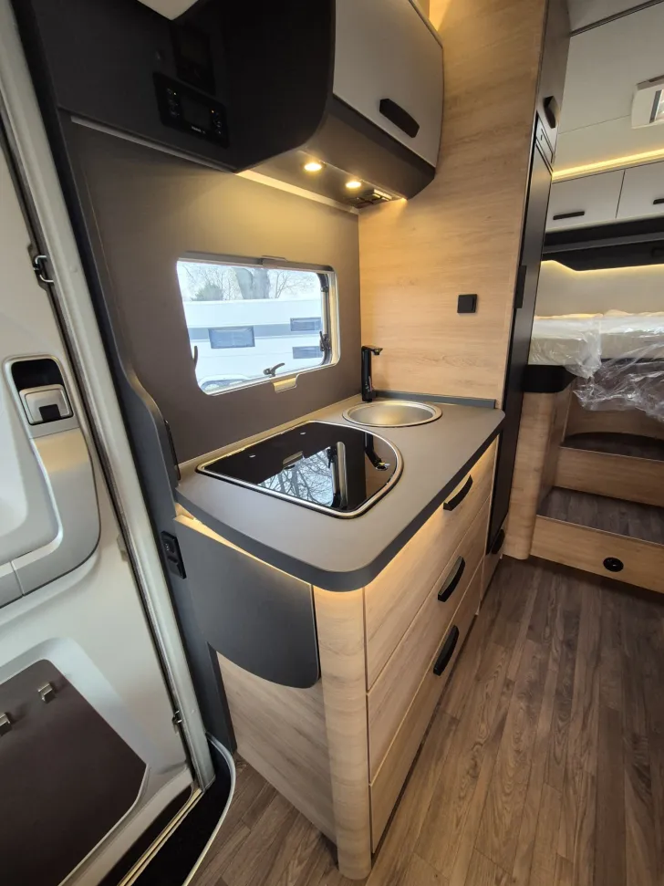 Fahrzeugbild Knaus L!VE / LIVE Wave 650 MEG *Black-Selection* #28