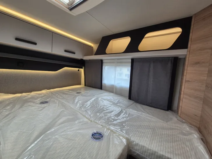 Fahrzeugbild Knaus L!VE / LIVE Wave 650 MEG *Black-Selection* #39