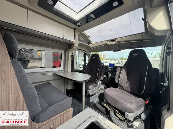 Fahrzeugbild Clever Maxi Van 640 Luftfederung*Soft-Close #7