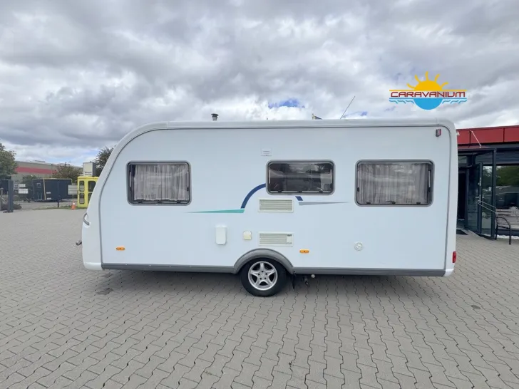 Fahrzeugbild Hymer Eriba Eriba Nova 491 #2