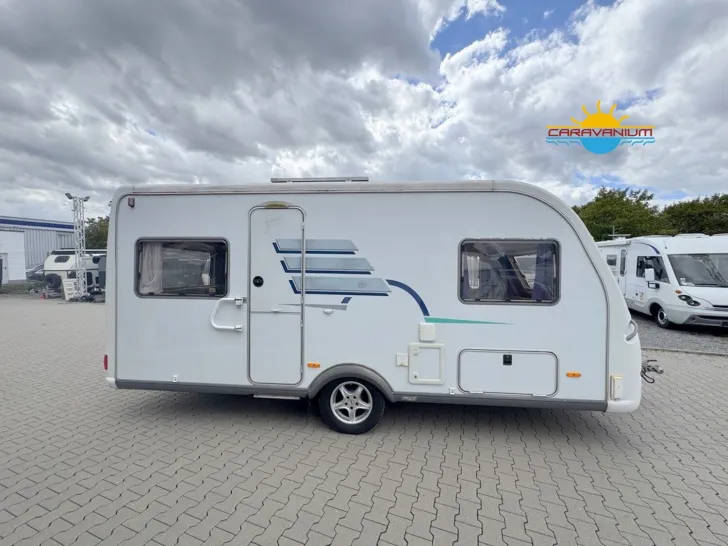 Fahrzeugbild Hymer Eriba Eriba Nova 491 #3