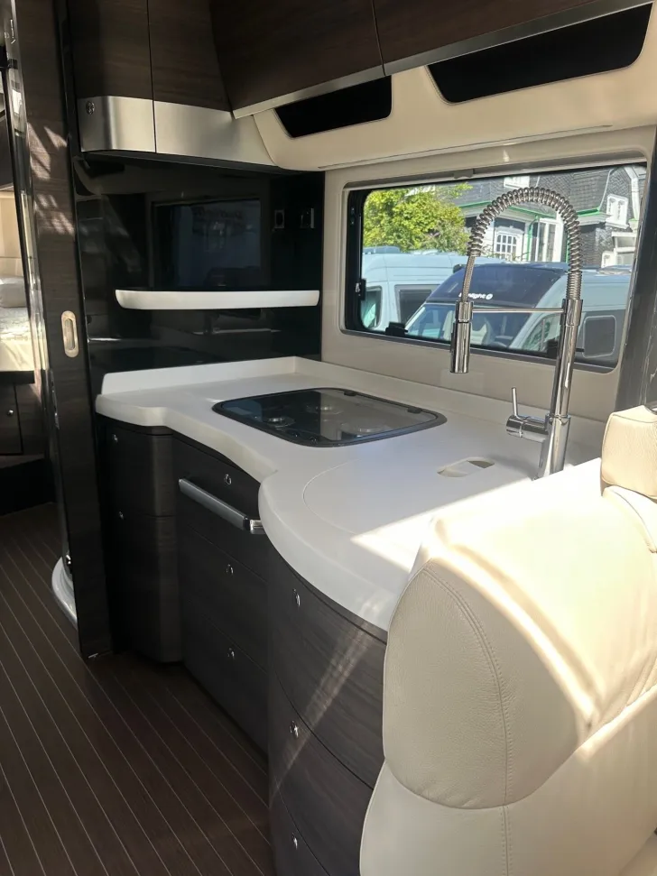 Fahrzeugbild Concorde Charisma 860 LI #13