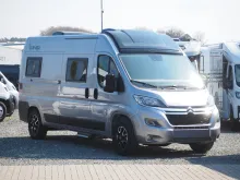 Fahrzeugbild Clever Spirit, Skyroof, D+E Heizung, 6m-Längsbetten #2