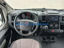 Fahrzeugbild Knaus Live Traveller 650 DG Solar Navi AHK Kamera #3