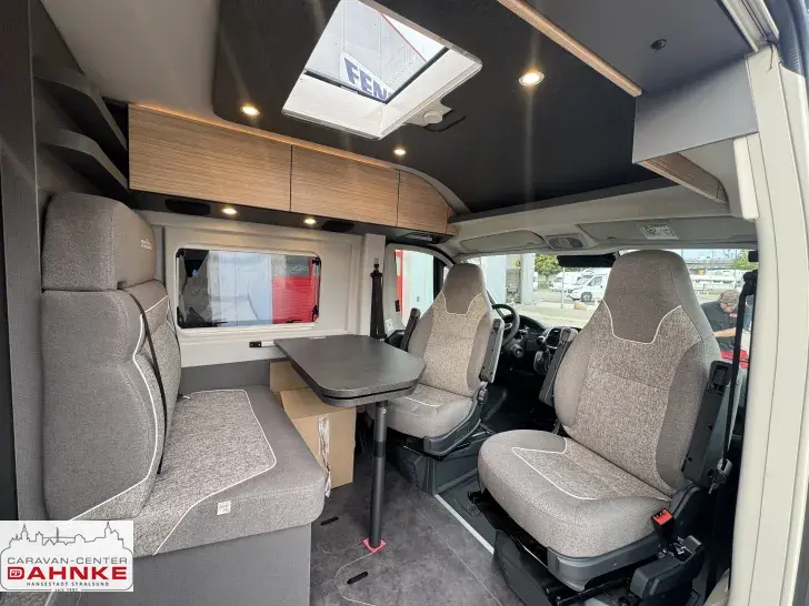 Fahrzeugbild Malibu Van Relax 640 LE R ambition ACC, Radio 7, RFK, Automatik #6