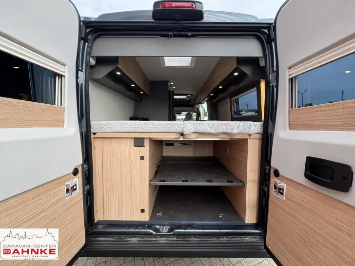 Fahrzeugbild Malibu Van Relax 640 LE R ambition ACC, Radio 7, RFK, Automatik #12