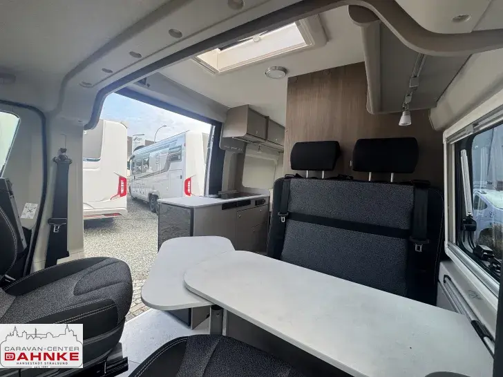 Fahrzeugbild Carado CV 540 Navi und RFK #8
