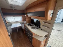 Fahrzeugbild Hobby De Luxe 420 KB Autom. Sat-Anlage #12
