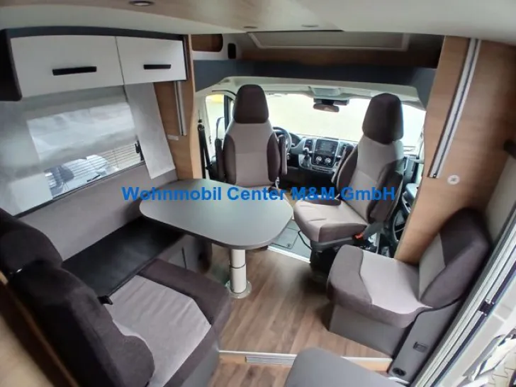 Fahrzeugbild Knaus LIVE WAVE 650 MEG 2027 Platinum Selection #13
