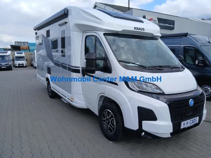 Fahrzeugbild Knaus LIVE WAVE 650 MEG 2027 Platinum Selection #2