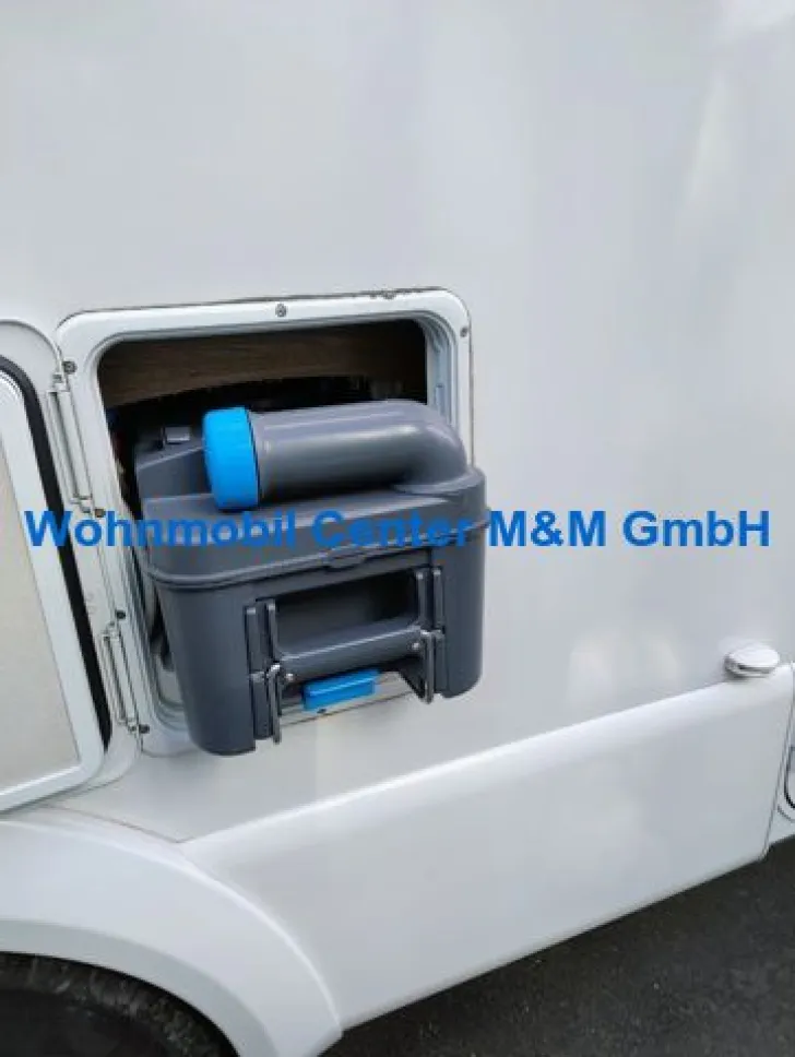 Fahrzeugbild Weinsberg CaraHome 650 DG Navi, Klima, Backofen #9