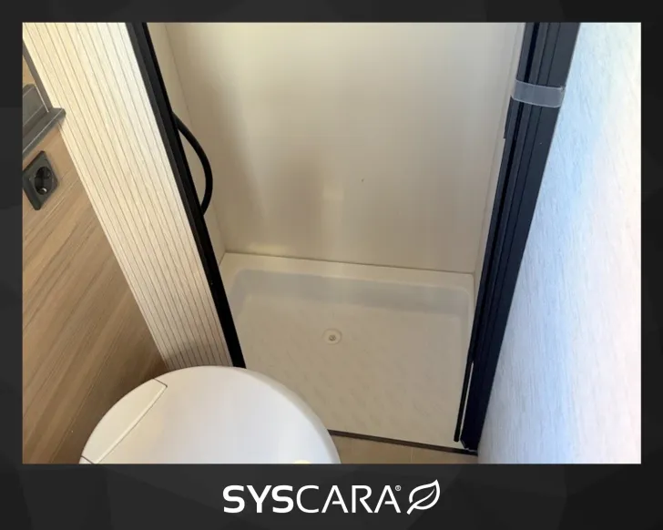 Fahrzeugbild Rimor Sarus 12 Plus #28