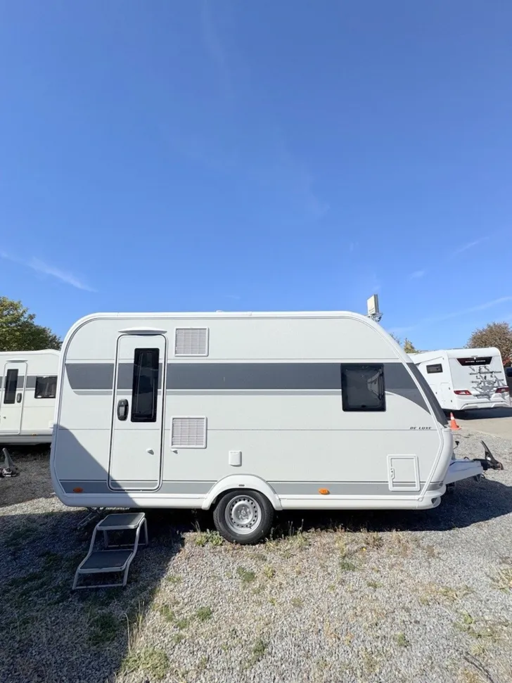 Fahrzeugbild Hobby De Luxe 400 SFe *ABVERKAUF* #9
